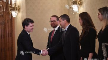 Delegația USR la consultările de la Cotroceni: Dominic Fritz, miniștrii interimari și Ionuț Moșteanu