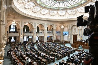 Ziua Iei/ Portul popular, între identitate și continuitate – dezbatere în plenul Senatului
