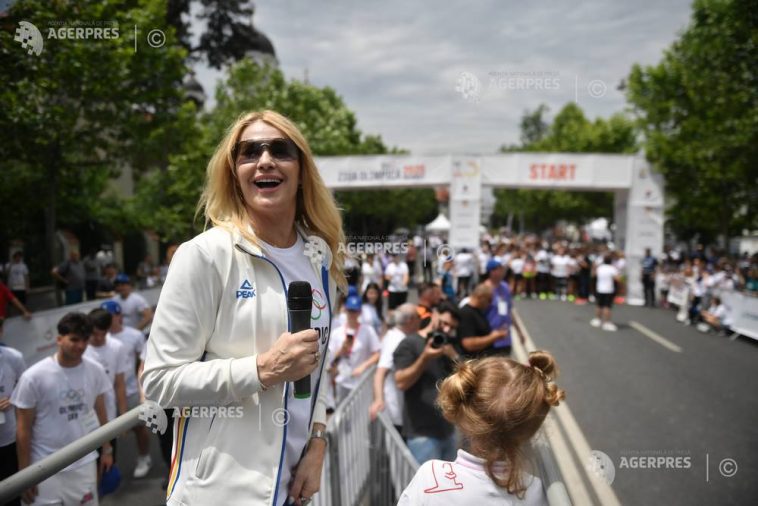 #AnulNadia Nadia Comăneci a dat startul Crosului Național ”Ziua Olimpică” (GALERIE FOTO)