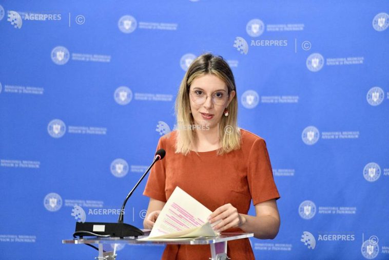 VIDEO Ministerul Mediului a depus plângere penală după vandalizarea camerelor din sistemul de monitorizare a transporturilor de lemn