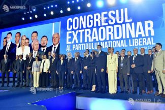 Congres PNL/Două rezoluții – adoptate; se cere demisia lui Veștea, Bode, Bogdan, Thuma și Gorghiu