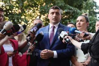 UPDATE/Simion: Nu luăm în calcul în acest moment un vot pentru Adrian Veştea; aşteptăm clarificări de la Nicuşor Dan