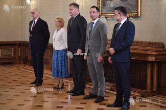 Consultări la Cotroceni/ Președintele discută cu delegația UDMR