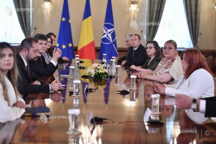 Consultări la Cotroceni/Președintele discută cu delegația S.O.S. România