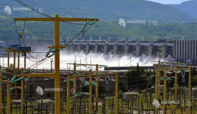 Program de guvernare/Profitul companiilor din energie, repartizat într-un fond de investiții; legislația ce obligă companiile de stat să emită, anual, dividende se abrogă