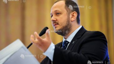Papahagi: În actualul context politic, nu sunt dispus să fiu parte într-un conflict politic și instituțional ce mă depășește