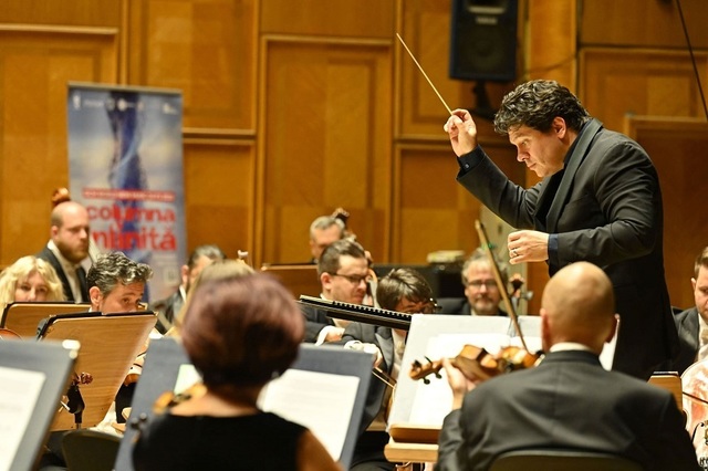 Festivalul ISCM World New Music Days – „Columna Infinită”, la final – 10.000 de participanţi, 23 de concerte, 98 de lucrări interpretate, compozitori din 50 de ţări