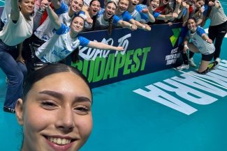 Handbal feminin: CSM Bucureşti învinge Gyor ETO în prelungiri şi se califică în finala Ligii Campionilor la U17