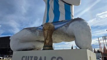 Lionel Messi are cea mai înaltă statuie din lume. Opera de artă, ţinta criticilor – VIDEO