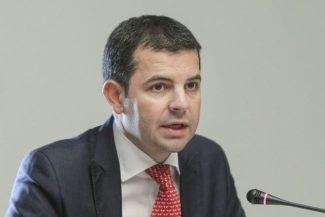 România extinde reţeaua de diplomaţi economici prin recrutare internă. Care sunt condiţiile să ajungi diplomat economic în marile oraşe ale lumii şi ce salarii sunt