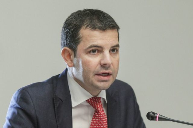 România extinde reţeaua de diplomaţi economici prin recrutare internă. Care sunt condiţiile să ajungi diplomat economic în marile oraşe ale lumii şi ce salarii sunt