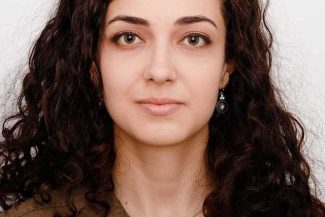 Preşedintele Societăţii Multidisciplinare a Medicilor Rezidenţi: De multe ori rezidenţii fac 3, 4, 5 gărzi, cele mai multe, în chirurgie, de ATI, urgenţă, medicină internă/ Mulţi se tem pentru viitorul loc de muncă, nu au siguranţa zilei de mâine