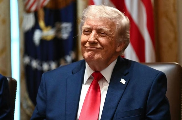 Trump a terminat brusc interviul acordat NBC după o dispută legată de afirmaţia privind „alegeri fraudate”