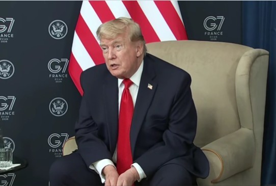 Donald Trump se declară încântat să ia cina la Versailles pentru că „nu e doar placaj de aur, ci e ceva grandios”