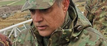 Un fost comandant NATO îl acuză pe Veştea că a blocat proiecte în zona poligonului Cincu atât ca ministru al Dezvoltării, cât şi ca şef al CJ Braşov: „Prin lipsa totală de interes a unor astfel de personaje autorităţile române sabotează planurile NATO