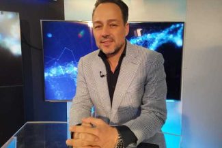 Dr. Cătălin Badiu: Operaţiile transaxilare au venit în completarea programului de chirurgie minim invazivă/ În chirurgia valvei aortice, această abordare poate trata şi pacienţi care poate nu erau eligibili pentru intervenţii minim invazive
