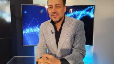 Dr. Cătălin Badiu: Operaţiile transaxilare au venit în completarea programului de chirurgie minim invazivă/ În chirurgia valvei aortice, această abordare poate trata şi pacienţi care poate nu erau eligibili pentru intervenţii minim invazive