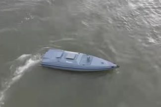 Ce se ştie despre dronele marine care i-au salvat pe cei doi piloţi ai elicopterului Apache doborât de Iran