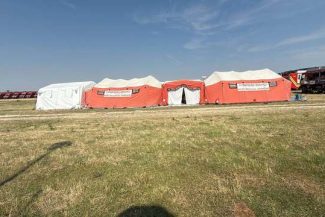 Riscuri majore pentru bolnavii din azilele ilegale de la Bihor/ DIICOT: Tratamentul, administrat fără indicaţii, de persoane necalificate/ Unele dintre ele nu ştiu să scrie şi să citească, identificând medicamentele după culoarea cutiei
