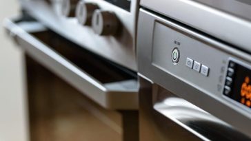Piaţa electrocasnicelor din România a înregistrat o scădere de până la 15%, în primul trimestru. Recul de 9% pe zona electro-IT