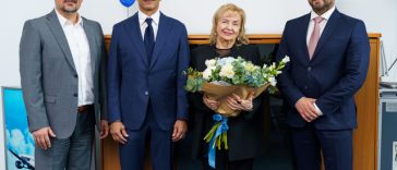 Cea mai performantă aeronavă din dotarea TAROM, un Boeing 737 MAX, primeşte numele “Mircea Lucescu” / Răzvan Lucescu: Un omagiu pe care familia noastră îl primeşte cu emoţie şi recunoştinţă