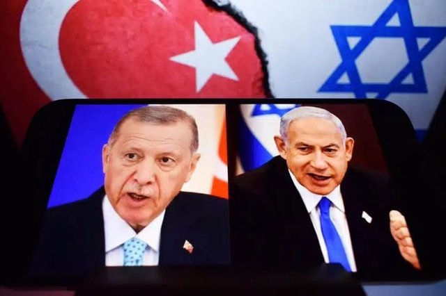 Schimb de replici între Erdogan şi Netanyahu, care se acuză reciproc de „genocid”. Preşedintele turc îl compară pe premierul israelian cu Adolf Hitler