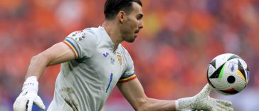 Final de carieră pentru Florin Niţă. Portarul României la EURO 2024 şi-a anunţat retragerea din activitatea de fotbalist / “Îi sunt recunoscător acestui sport pentru omul care m-a făcut”