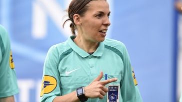 Arbitra Stephanie Frappart, numită de UEFA Refereeing Officer