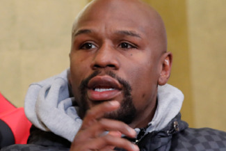 Meciul demonstrativ dintre Floyd Mayweather şi grecul Zambiadis a fost anulat. Care este motivul