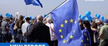Viaţa scumpă fragilizează drepturile fundamentale în UE, trage un semnal de alarmă, în raportul anual, Agenţia Europeană a Drepturilor Fundamentale FRA. Una din trei persoane în UE s-a confruntat cu ura online. Probleme grave de locuri de muncă afectează