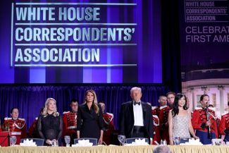 Marea gală a presei de la Washington, întreruptă de un atac armat în aprilie, reprogramată la 24 iulie. Asociaţia Corespondenţilor la Casa Albă nu anunţă dacă Trump, vizat în atentat, va sista din nou