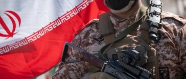 Gardienii Revoluţiei din Iran anunţă că au desfăşurat atacuri în Kuwait şi Bahrain, ca răspuns la atacurile aeriene americane