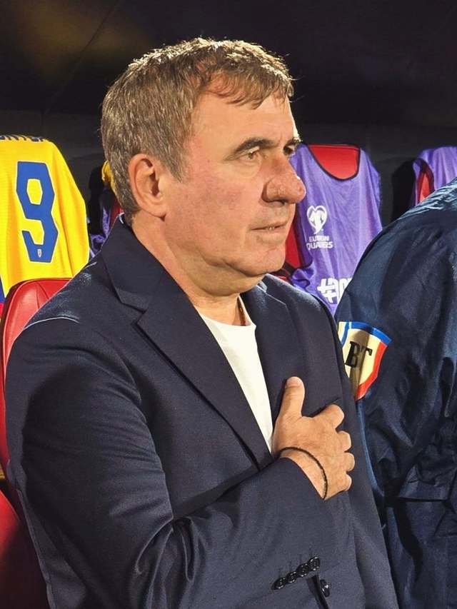 Hagi, după primul meci de la revenirea ca selecţioner: Sunt fericit că sunt la echipa naţională şi sper să-i mulţumesc pe suporteri