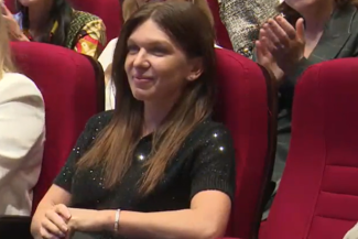 Simona Halep, Cetăţean de Onoare al Municipiului Cluj-Napoca: “Toate întâmplările importante din cariera mea în ţară au fost aici” / Sâmbătă va avea loc evenimentul de retragere – VIDEO