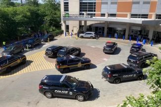SUA – Suspect în arest, după ce o persoană a fost ucisă într-un atac armat la un spital din Wilmington, Delaware
