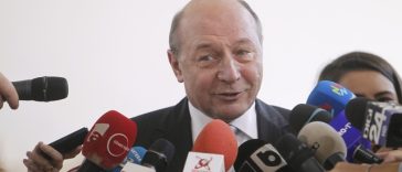 Băsescu afirmă că actuala criză politică este ”dâmboviţeană sută la sută”: Noi nu avem nevoie de duşmani din afară. Ne rezolvăm singuri