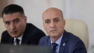 Sorin Ion, secretar de stat în Ministerul Educaţiei: „Ne cerem scuze profesorilor care au trebuit să stea mai mult în centrele de examen”