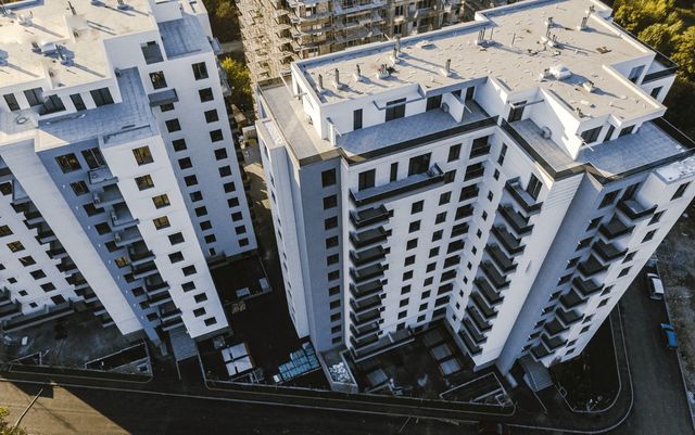 Operaţiunea JUPITER – 75 de percheziţii domiciliare într-un dosar de evaziune fiscală legat de intermedieri imobiliare / Acţiunea are loc în cinci judeţe