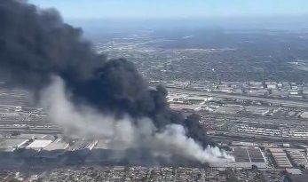 Primarul oraşului Los Angeles, Karen Bass, declară stare de urgenţă pentru a asigura resursele necesare în lupta împotriva unui incendiu la un depozit