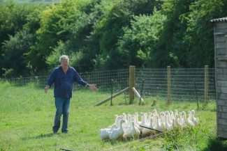 Jeremy Clarkson, vedeta emisiunii „Top Gear”, dezvăluie că a fost diagnosticat cu o formă „agresivă” de cancer