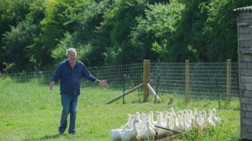 Jeremy Clarkson, vedeta emisiunii „Top Gear”, dezvăluie că a fost diagnosticat cu o formă „agresivă” de cancer