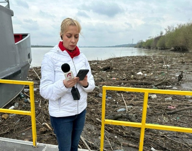 TVR şi televiziunea bulgară investighează amploarea poluării cu microplastice a Dunării
