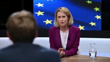 Moscova se ”panichează” din cauza atacurilor ucrainene cu dronă, declară Kallas într-un interviu acordat AFP. Viitorul al 21-lea pachet de sancţiuni va viza industria militară, instituţiile financiare şi petrolul ruseşti