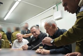 Israelul ameninţă că ”nu va fi linişte la Beirut” atât timp cât continuă atacurile Hezbollahului şi anunţă că vrea să înfiinţeze o zonă aflată sub control militar în cea mai vastă parte a sudului Libanului