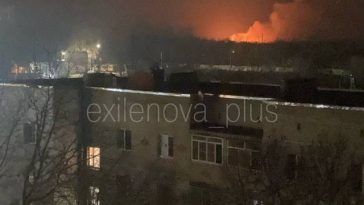 Rusia – Incendiu într-un depozit de combustibil atacat de Ucraina