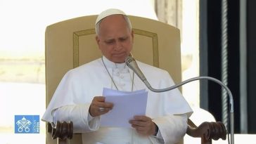 Leon al XVI-lea salută acordul între SUA şi Iran şi îndeamnă la ”stingerea urii” şi la dialog în Ucraina