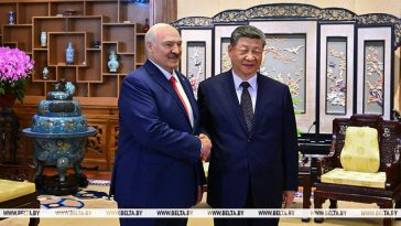 După ce a fost la Putin, Aleksandr Lukaşenko este în vizită în China. Xi Jinping îi spune că sprijină suveranitatea naţională a Belarusului