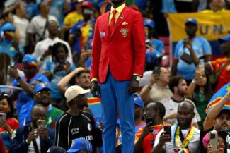 Cupa Mondială 2026: A lipsit la meciul cu Portugalia, dar „Lumumba Vea”, suporterul vedetă al RD Congo, a fost prezent la partida cu Columbia-VIDEO