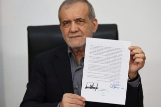 Preşedintele iranian Massoud Pezeshkian efectuează marţi o vizită în Pakistan, în urma unor negocieri între Iran şi SUA în Elveţia
