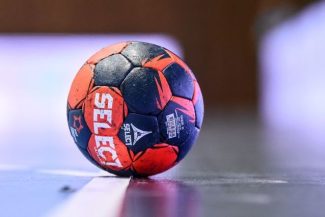 Handbal masculin: Campioana Dinamo Bucureşti s-a înscris în Liga Campionilor